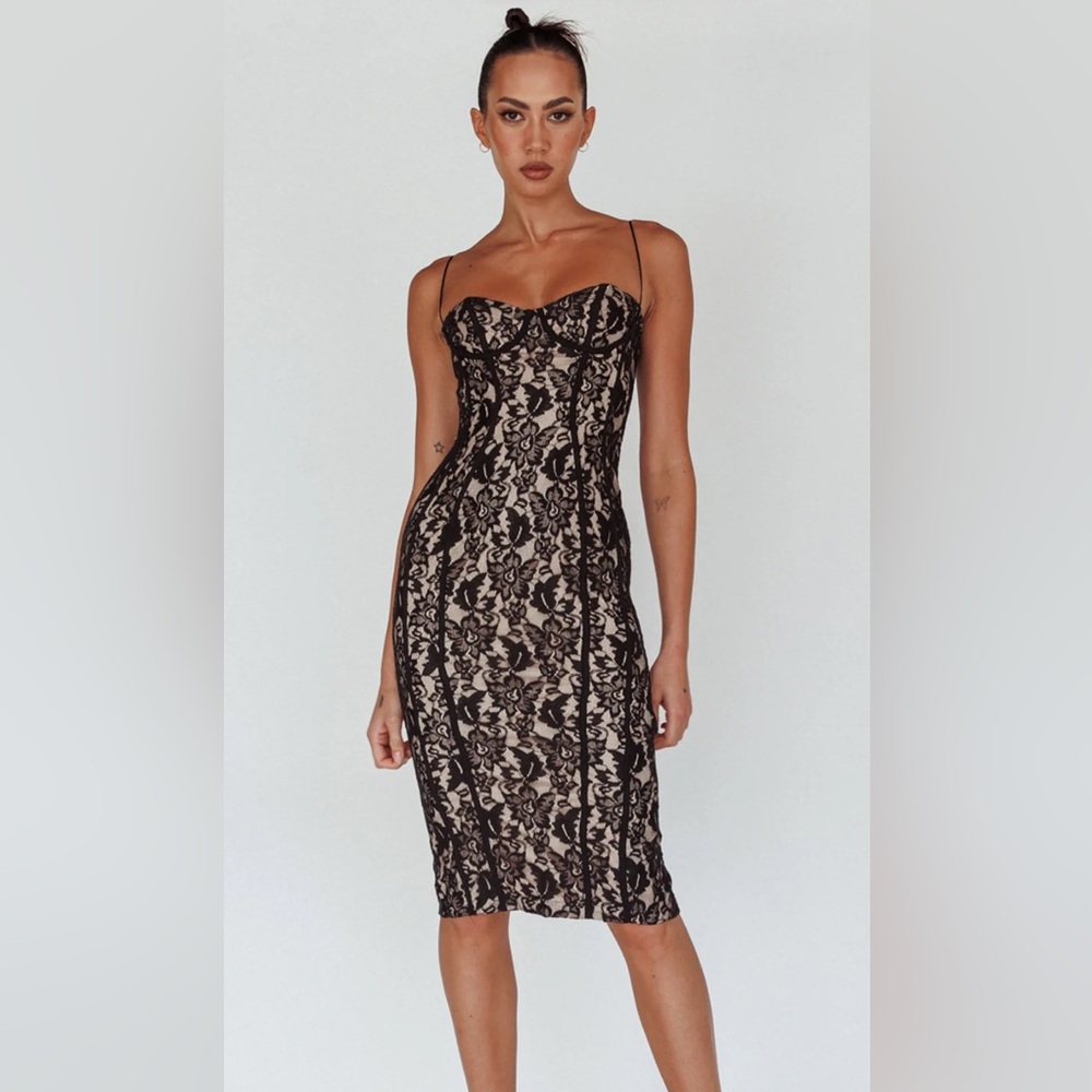 Aura Lace Midi Dress